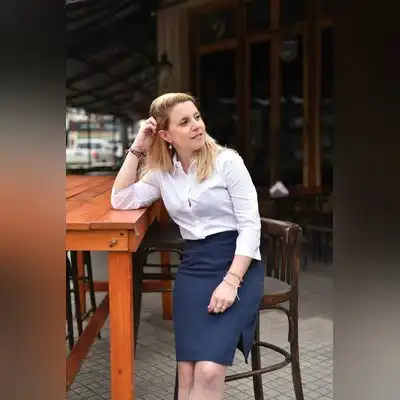 赖野蔚
